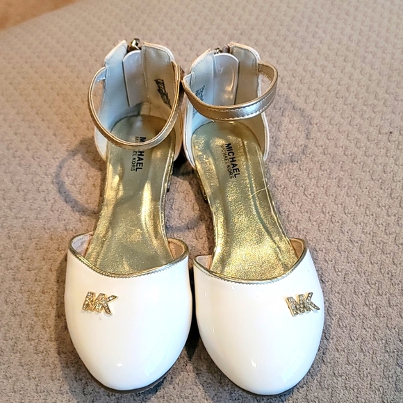 MICHAEL Michael Kors Other - NWOT Michael Kors Dress Shoes for Girls